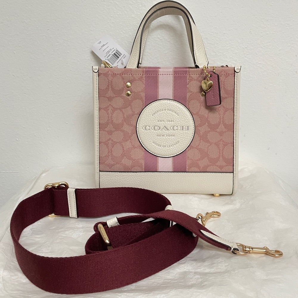 NWT Coach Dempsey 22 Tote Crossbody Bag Valentine Pink Heart WITH THICK STRAP
